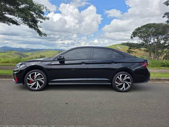 VOLKSWAGEN JETTA 2.0 350 TSI GASOLINA GLI DSG